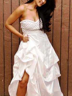 Ambawadi Escorts - Parin